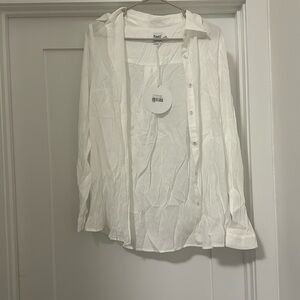 Princess Polly white tshirt